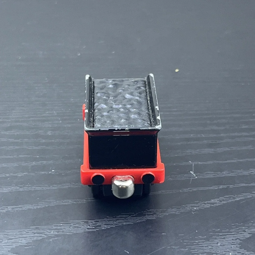 Thomas & Friends #9 Coal Car Take Along 2002 Learning Curve Die-Cast Magnetic